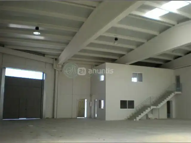 Nau industrial en venda a El Cerro - Carretera de San Rafael, imagen 2