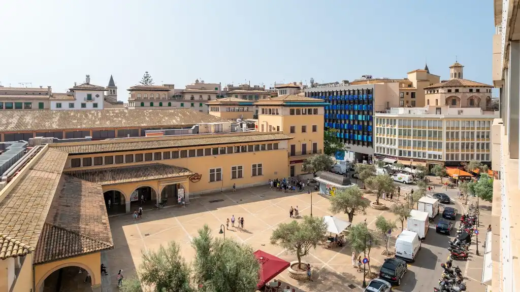 Außenansicht von Wohnungen zum Verkauf in  Palma de Mallorca mit Terrasse