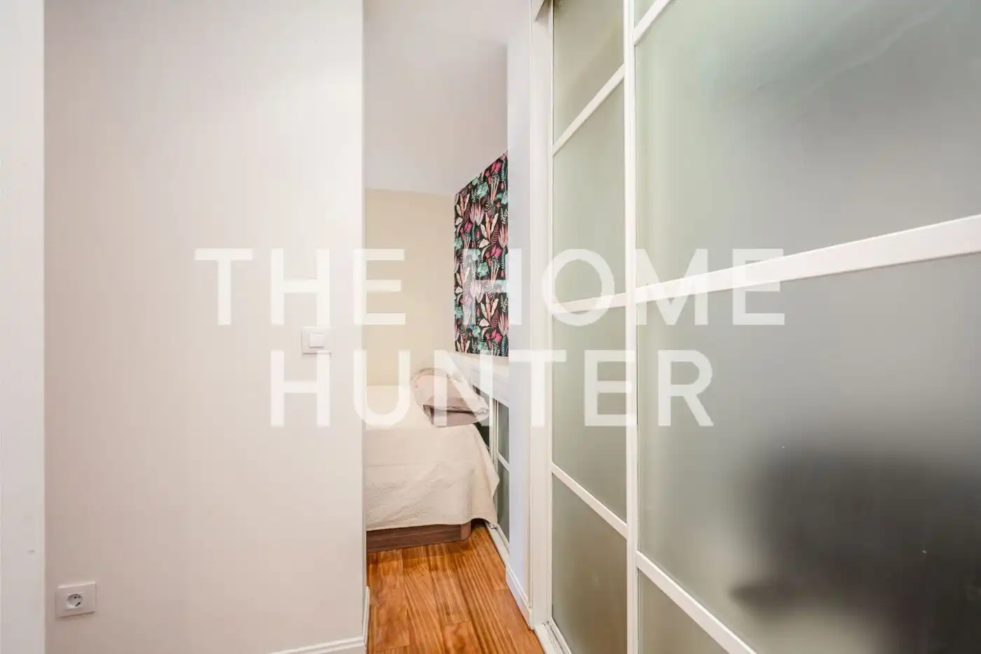 Flat for rent in Madrid  with Air Conditioner, Heating and Furnished
