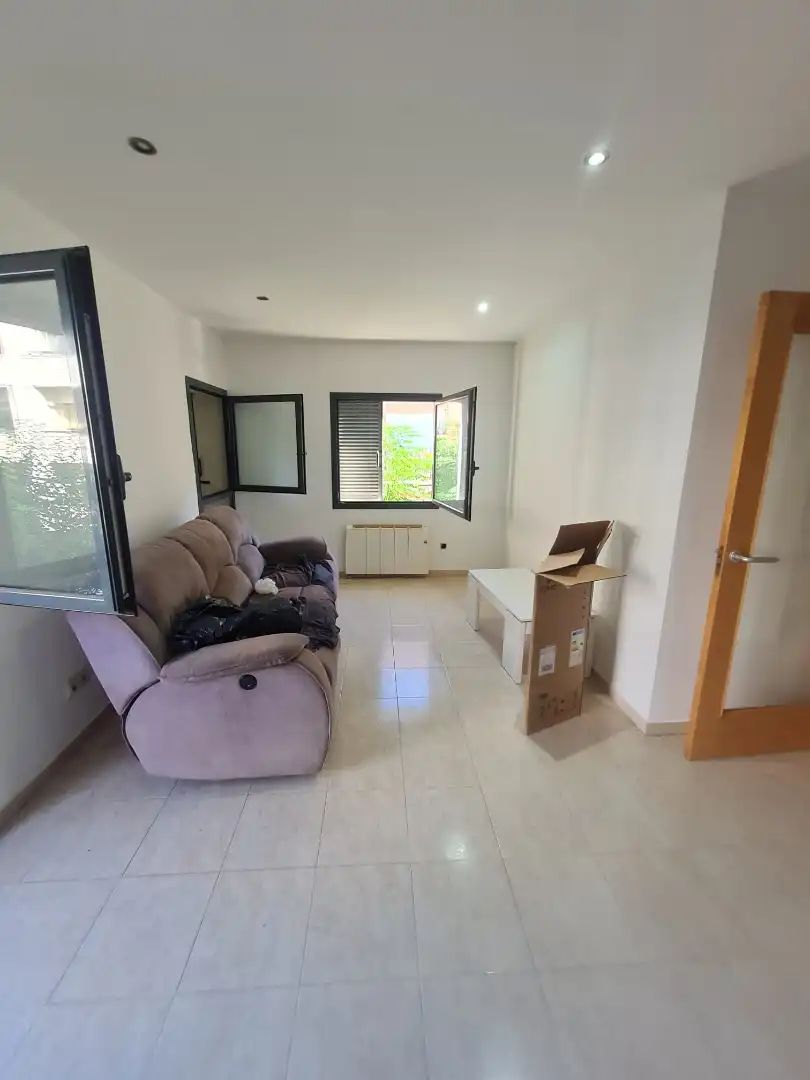 Flat with lift for sale in Carrer del Camí Ral 54, imagen 3