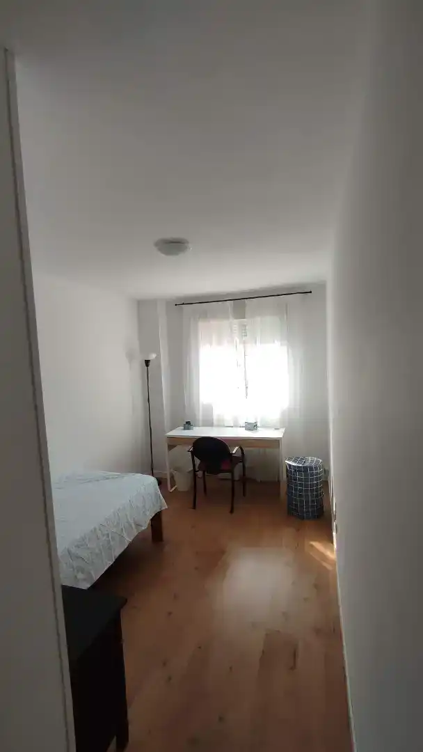 Habitación de Piso para compartir en Villanueva del Pardillo con Parquet, Amueblado y Horno