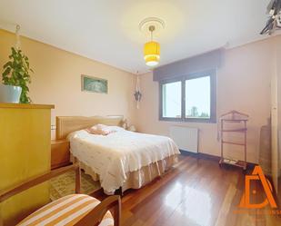 Bedroom of Country house for sale in Villaviciosa  with Terrace and Balcony