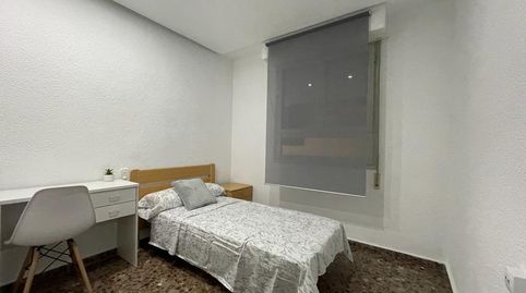Photo 4 of Room in Reina Victoria - Miguel Hernández, Elche / Elx