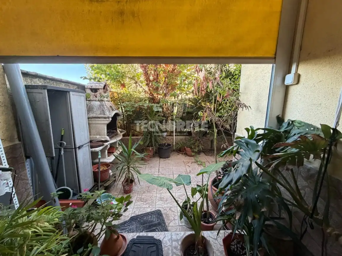 Casa aparellada amb terrassa en venda a C. la Virgen, imagen 27