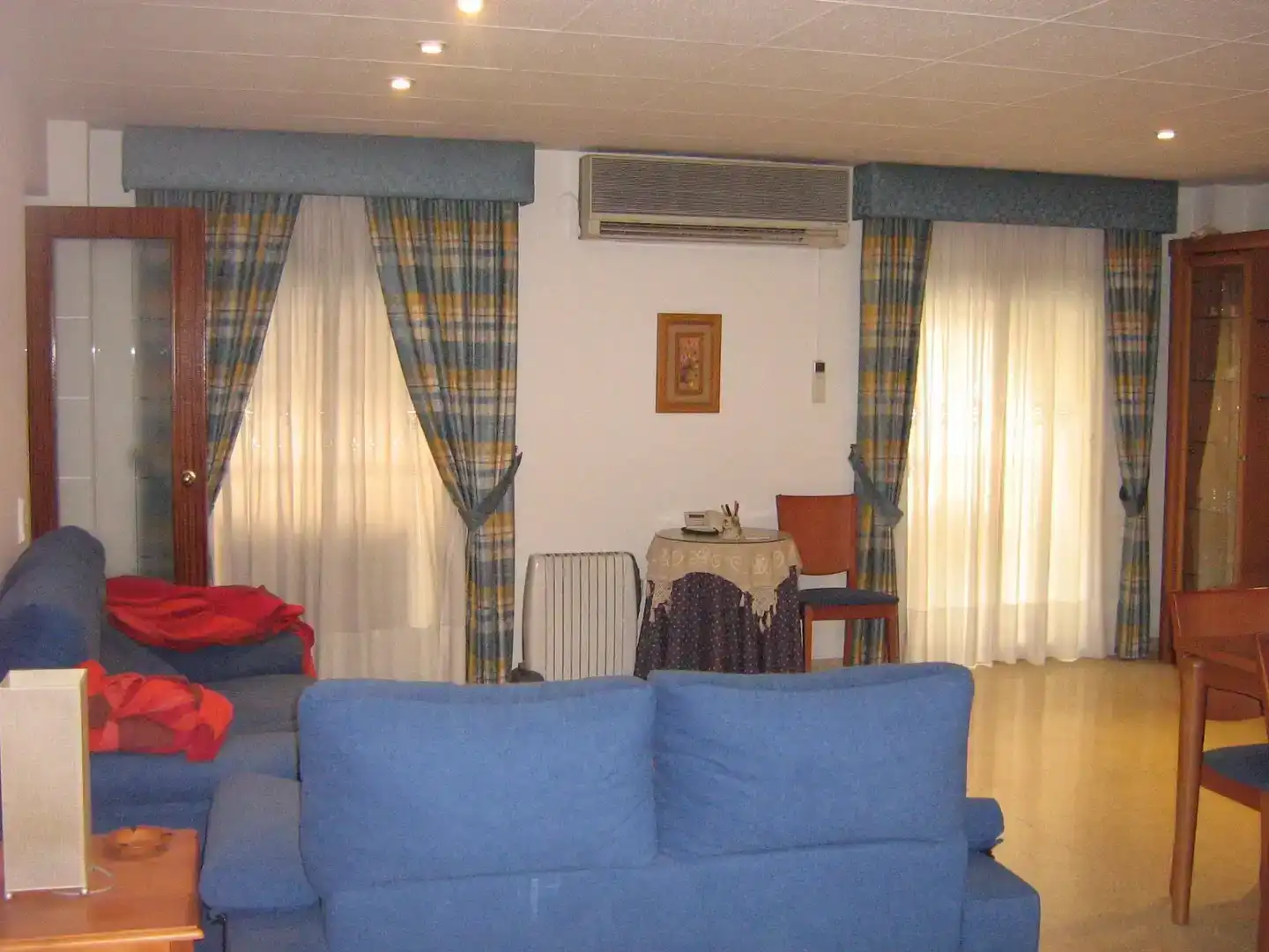 Sala d'estar de Casa adosada en venda en Amposta amb Aire condicionat i Balcó
