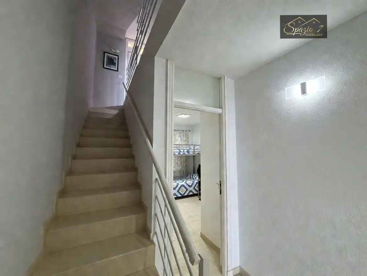 Dúplex en venta en Candelaria con Aire acondicionado, Amueblado y Horno