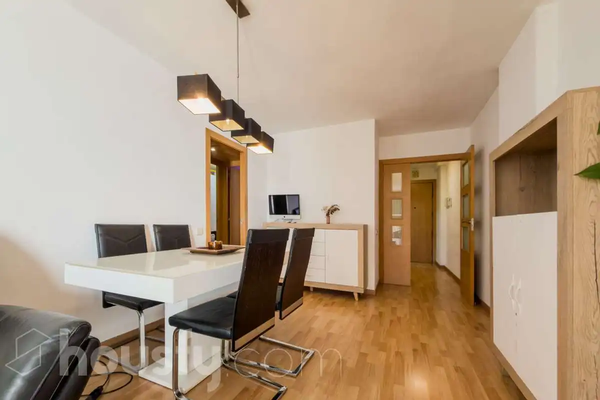 Dining room of Flat for sale in Barcelona  with Air Conditioner, Parquet flooring and Terrace