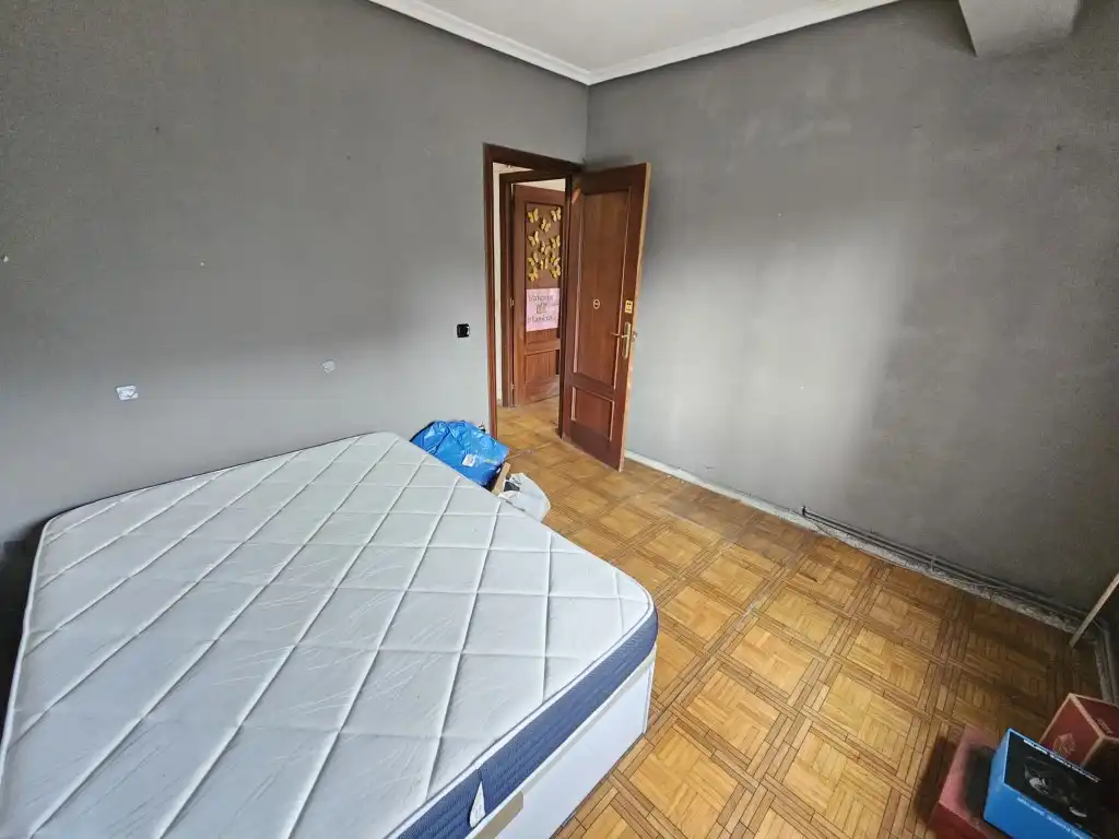 Bedroom of Flat for sale in Castrillón