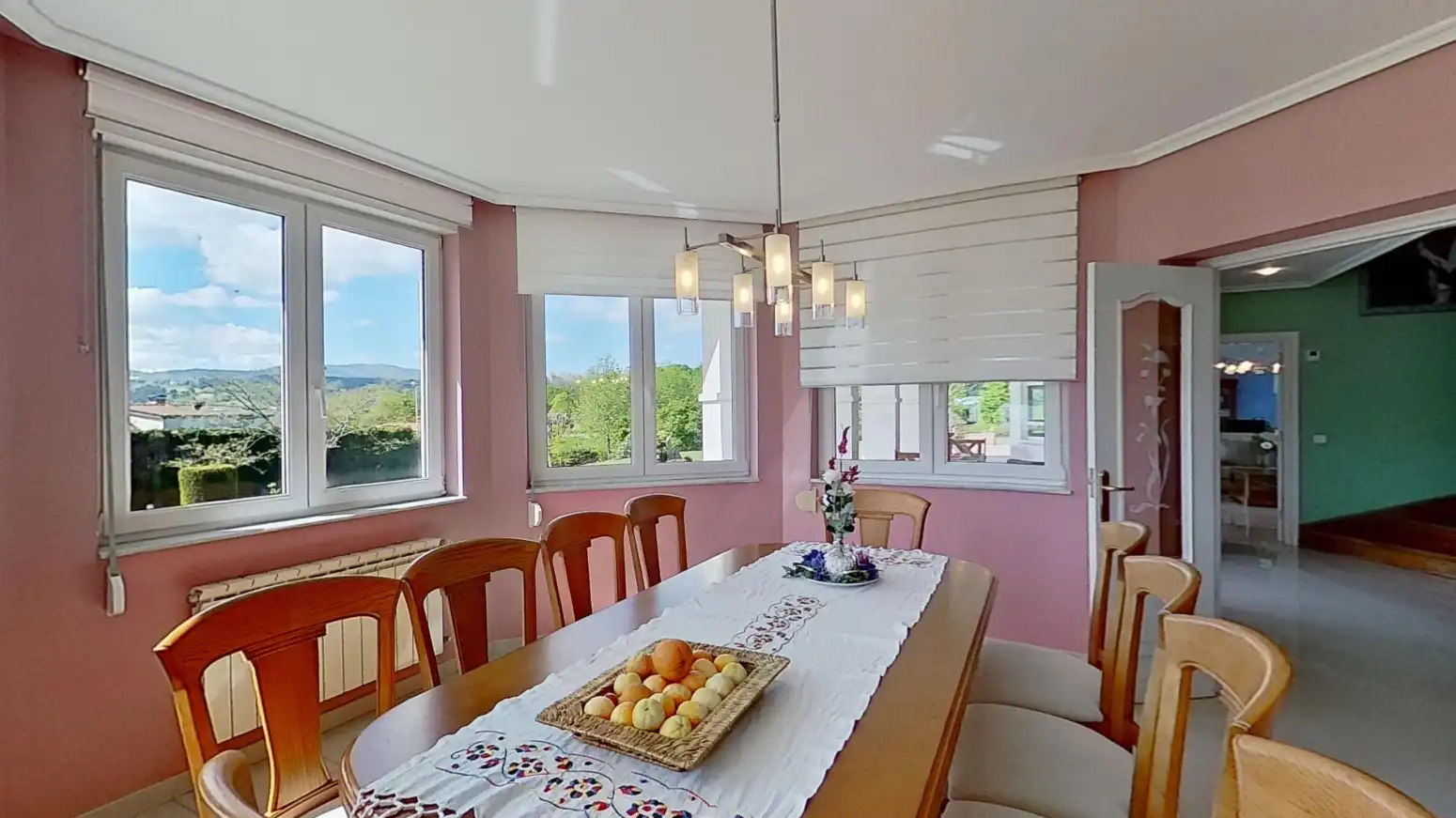 Comedor de Casa o chalet en venta en Reocín con Calefacción, Jardín privado y Terraza
