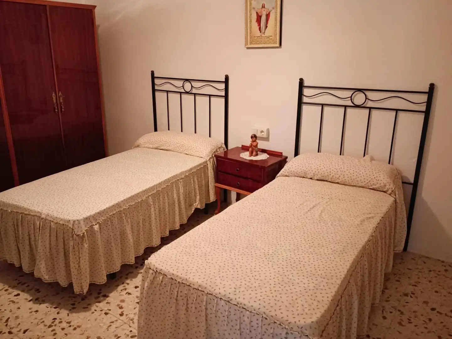 Habitación de Casa o chalet en venta en Guadahortuna