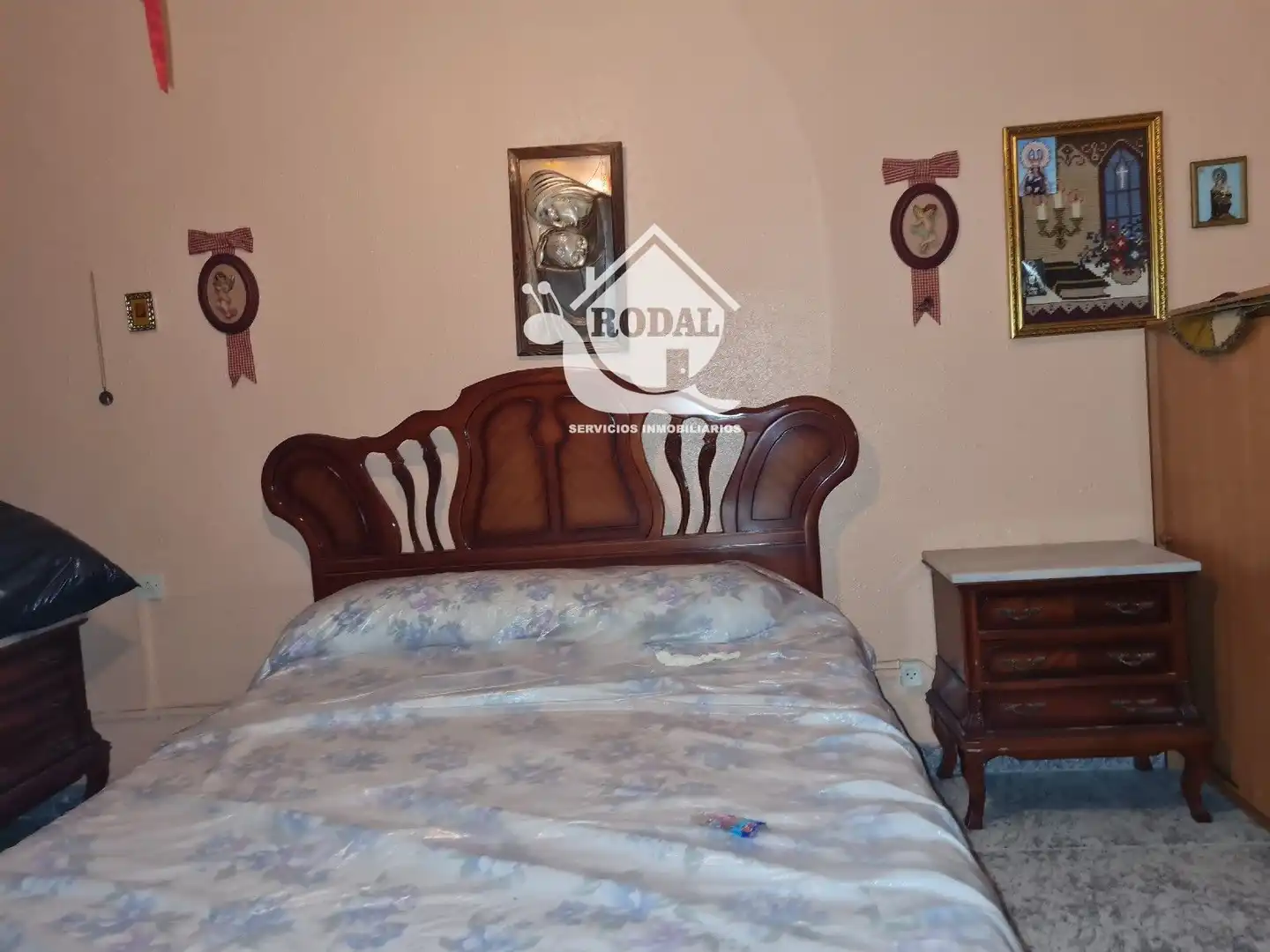 Habitación de Piso en venta en Almería con Calefacción, Amueblado y Horno