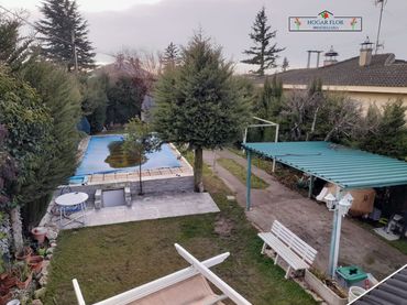 Villa con piscina in vendita a Calzada de Valdunciel