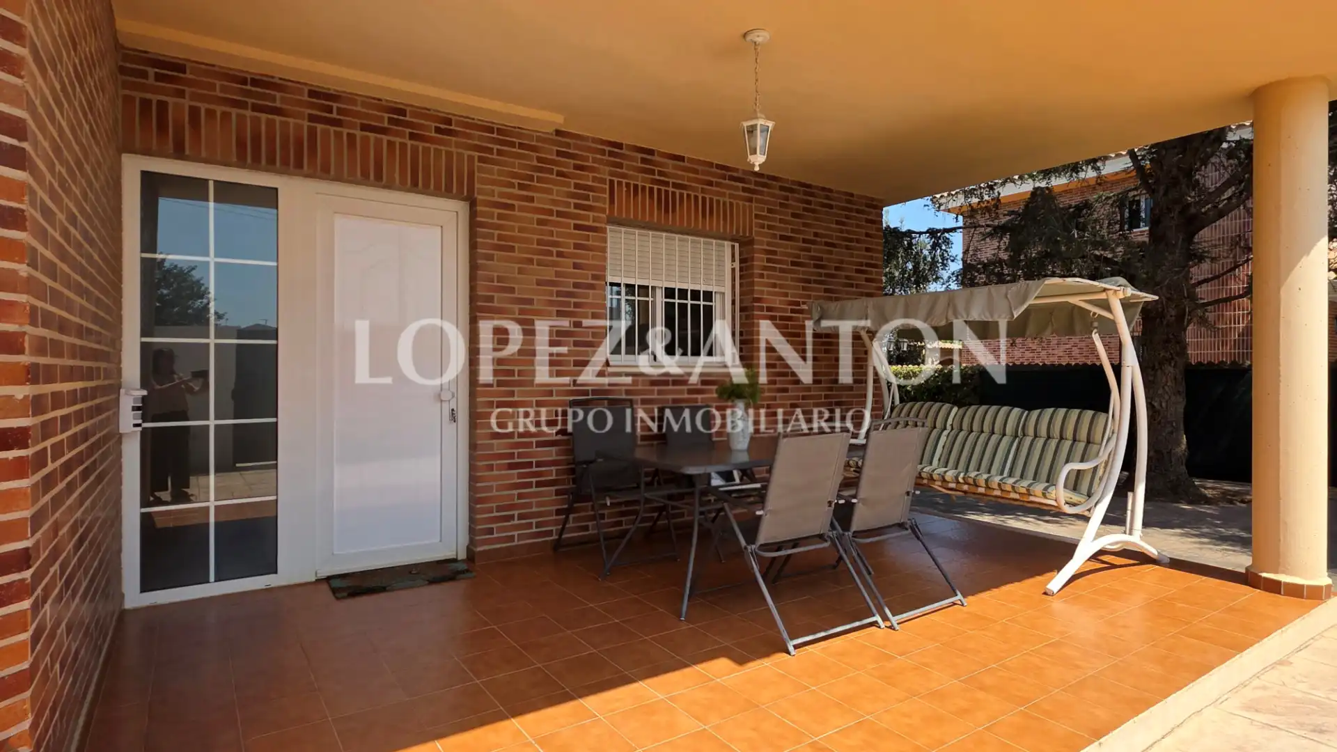 Terraza de Casa o chalet en venta en L'Eliana con Aire acondicionado, Calefacción y Jardín privado