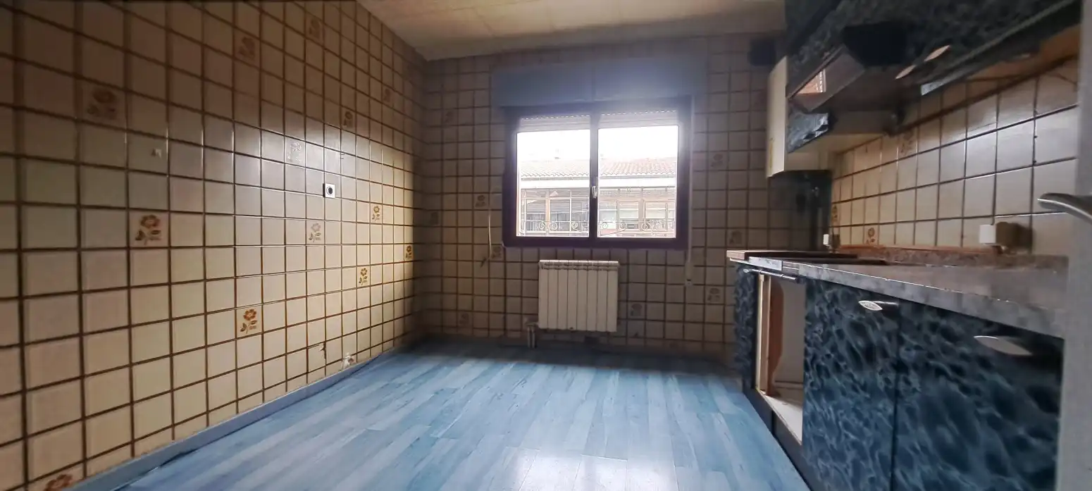 Kitchen of Flat for sale in Llanera  with Heating, Parquet flooring and Terrace