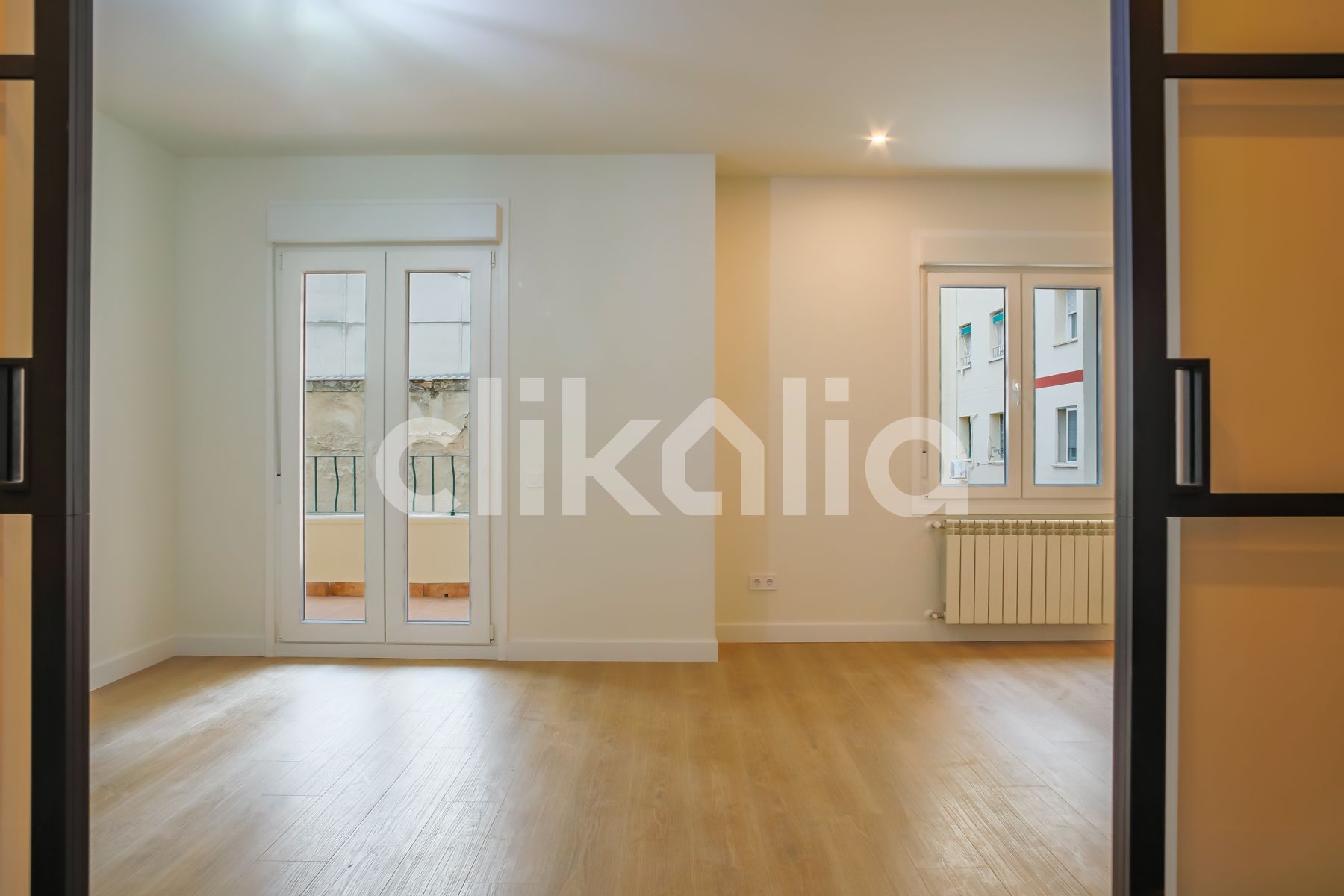 Habitación de Piso en venta en  Madrid Capital con Aire acondicionado, Calefacción y Terraza