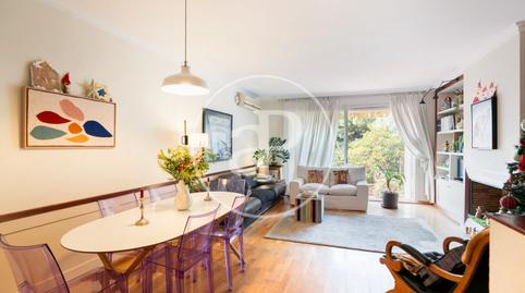 Foto 2 de Casa adosada en venda a Carrer de la Unió, La Miranda - Can Candeler, Barcelona