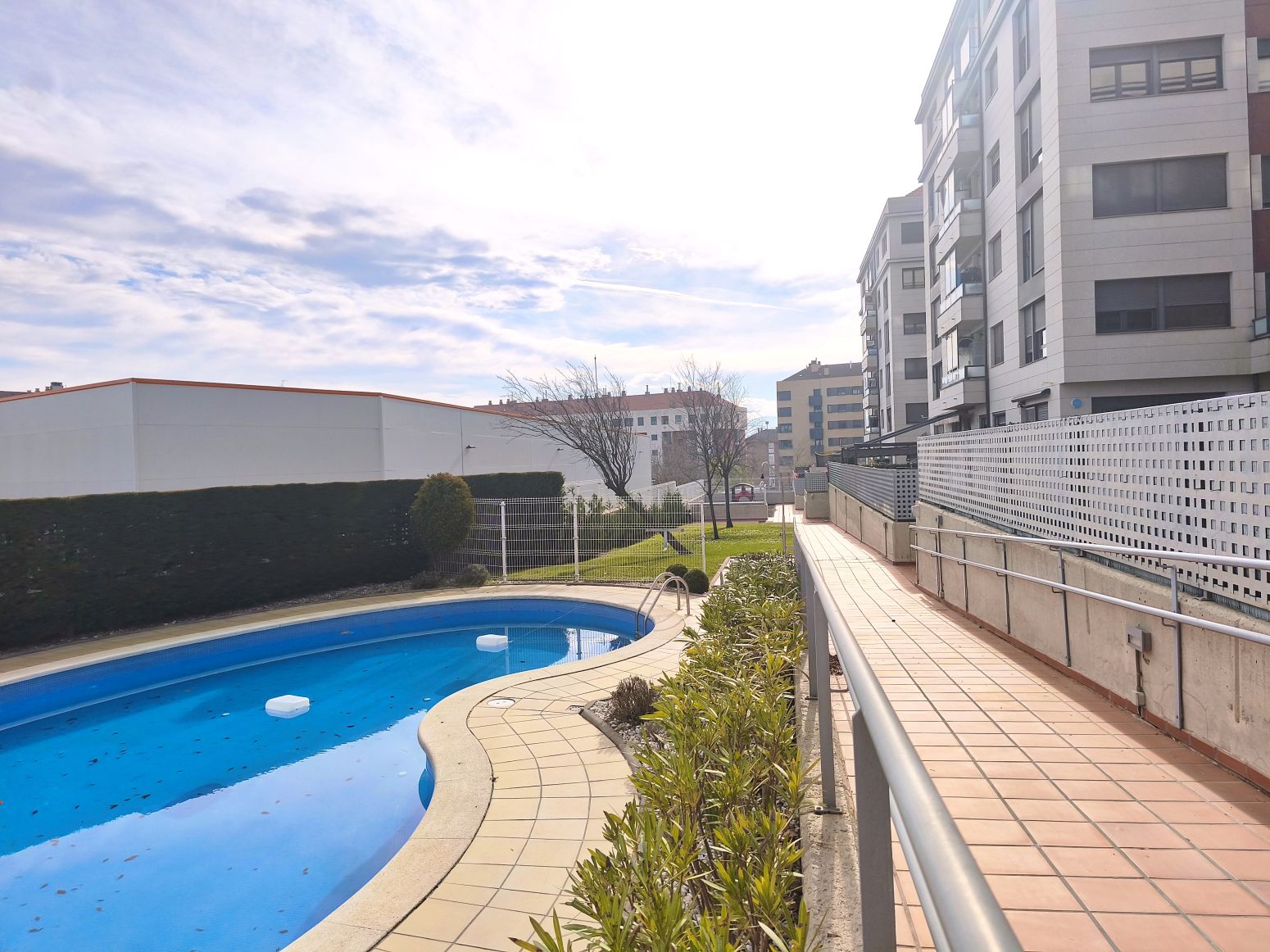 Swimming pool of Flat for sale in  Logroño  with Heating, Private garden and Parquet flooring