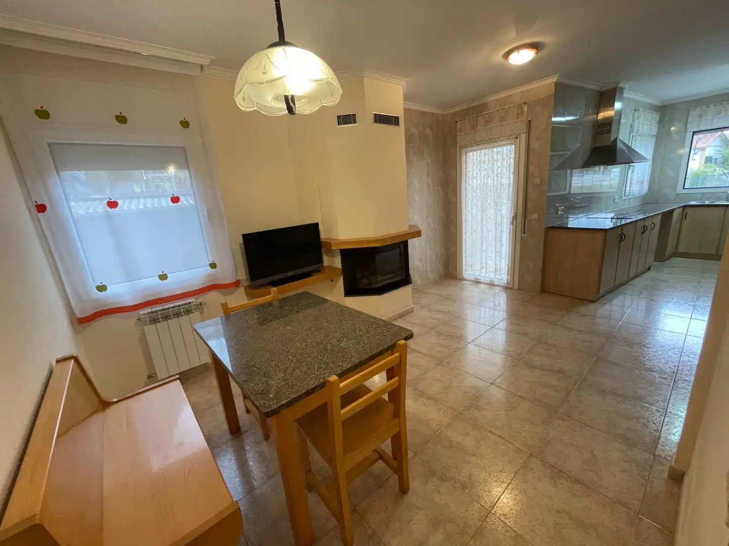 Detached house with garden for sale in Amer