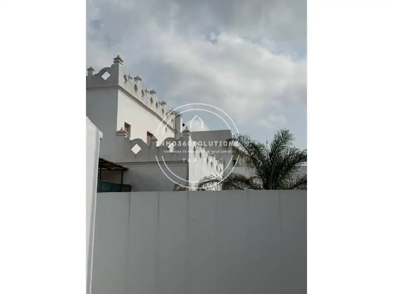 Exterior view of Buildings for sale in Los Barrios