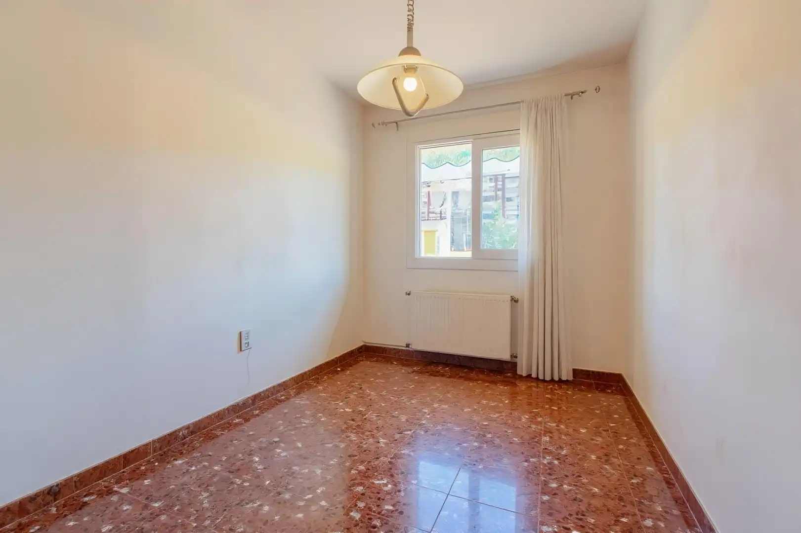 Habitación de Piso en venta en Cerdanyola del Vallès con Terraza