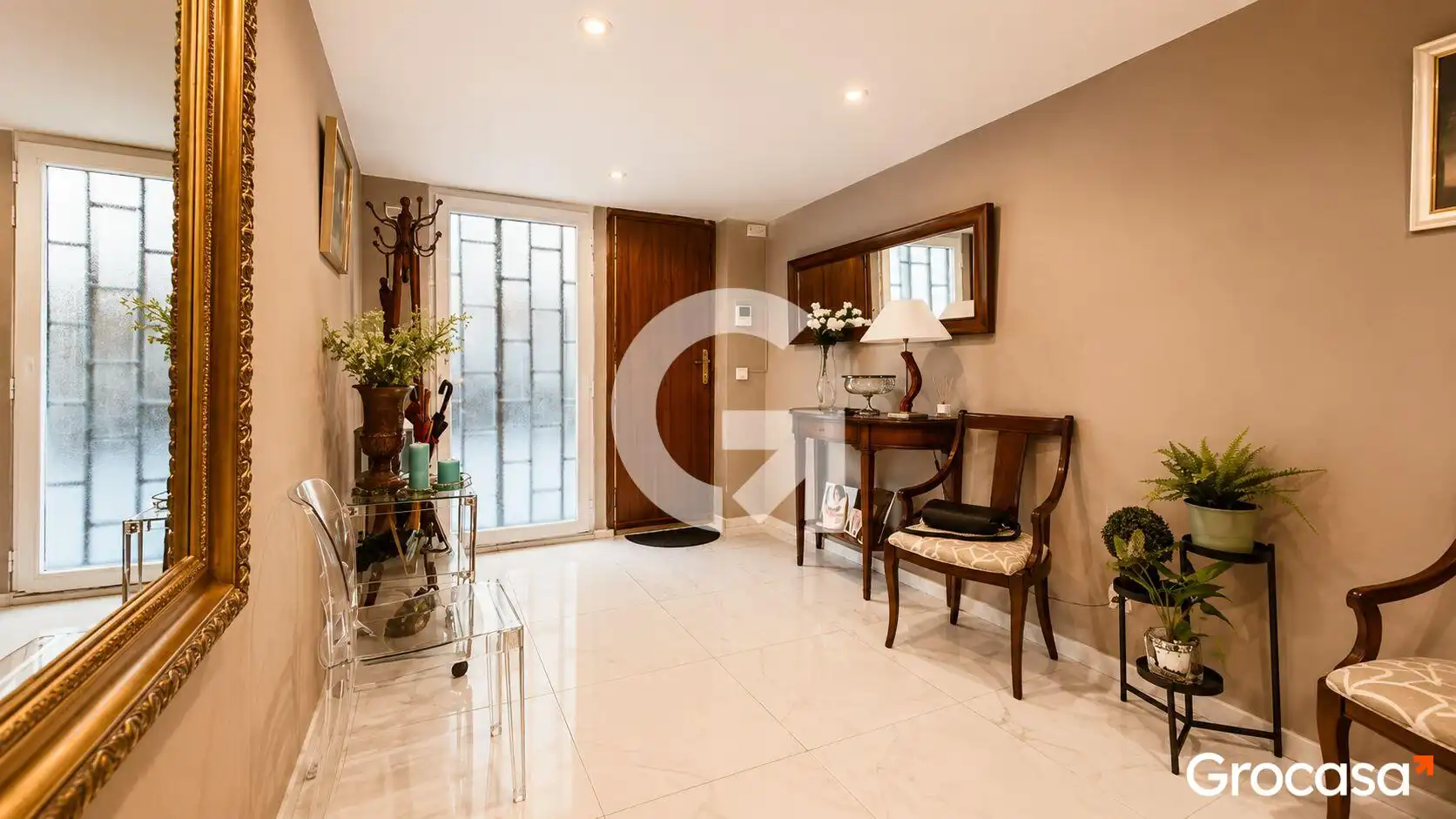Flat for sale in Barcelona  with Air Conditioner and Heating