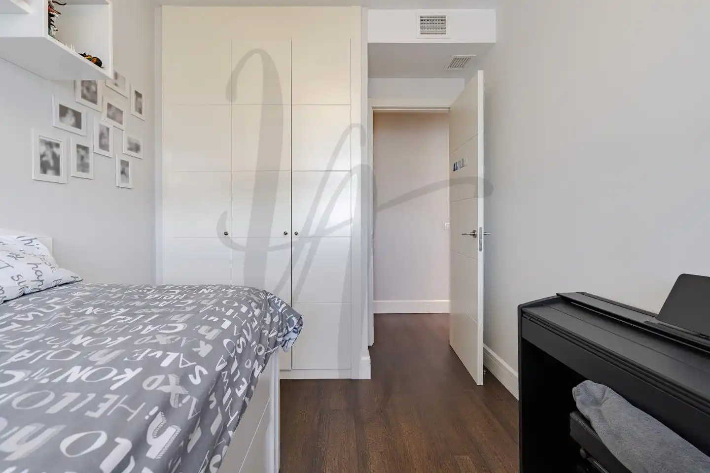 Habitación de Ático en venta en San Sebastián de los Reyes con Aire acondicionado, Calefacción y Terraza