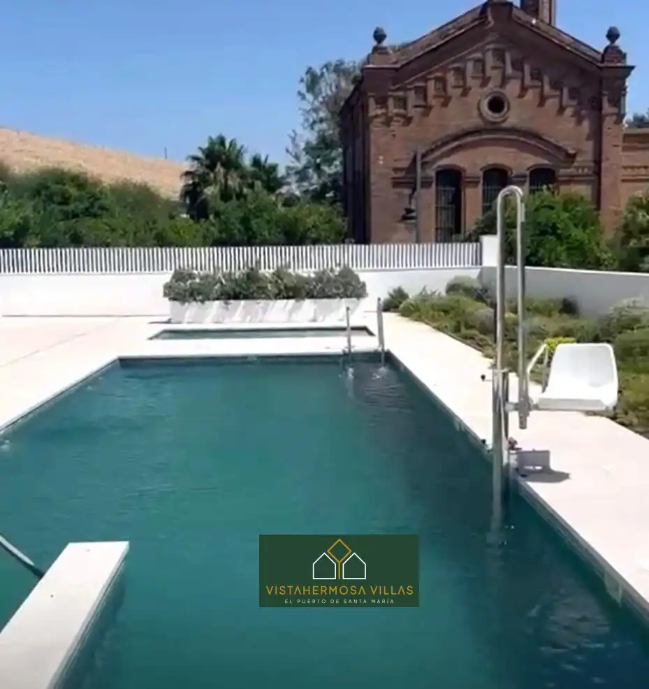 Piscina de Pis de lloguer en Jerez de la Frontera amb Aire condicionat, Calefacció i Terrassa