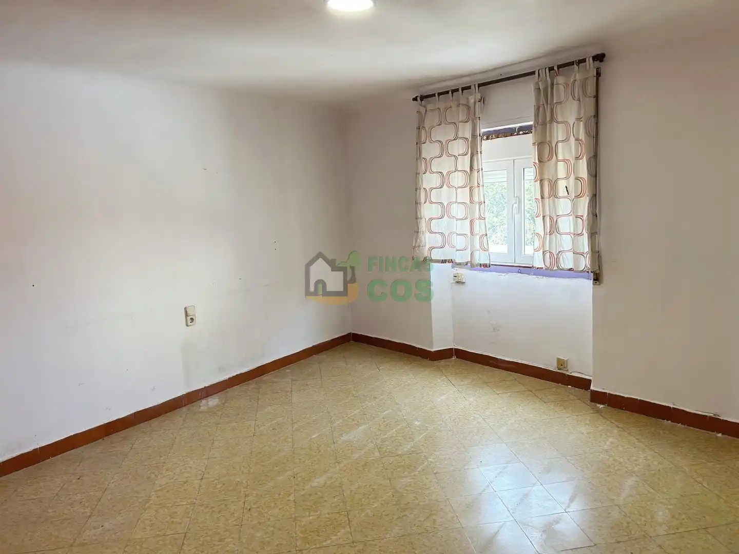 Habitación de Casa o chalet en venta en Vilafranca del Penedès con Terraza y Balcón