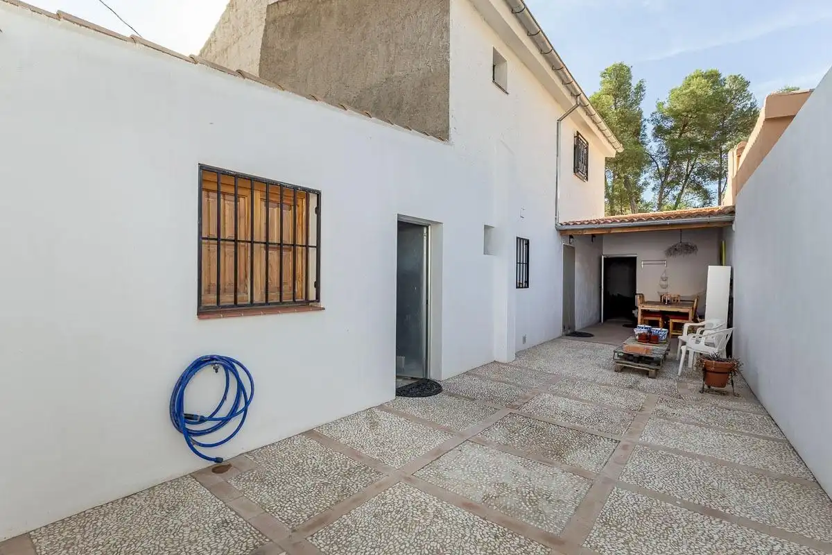 Vista exterior de Casa o xalet en venda en Arenas del Rey amb Calefacció i Terrassa
