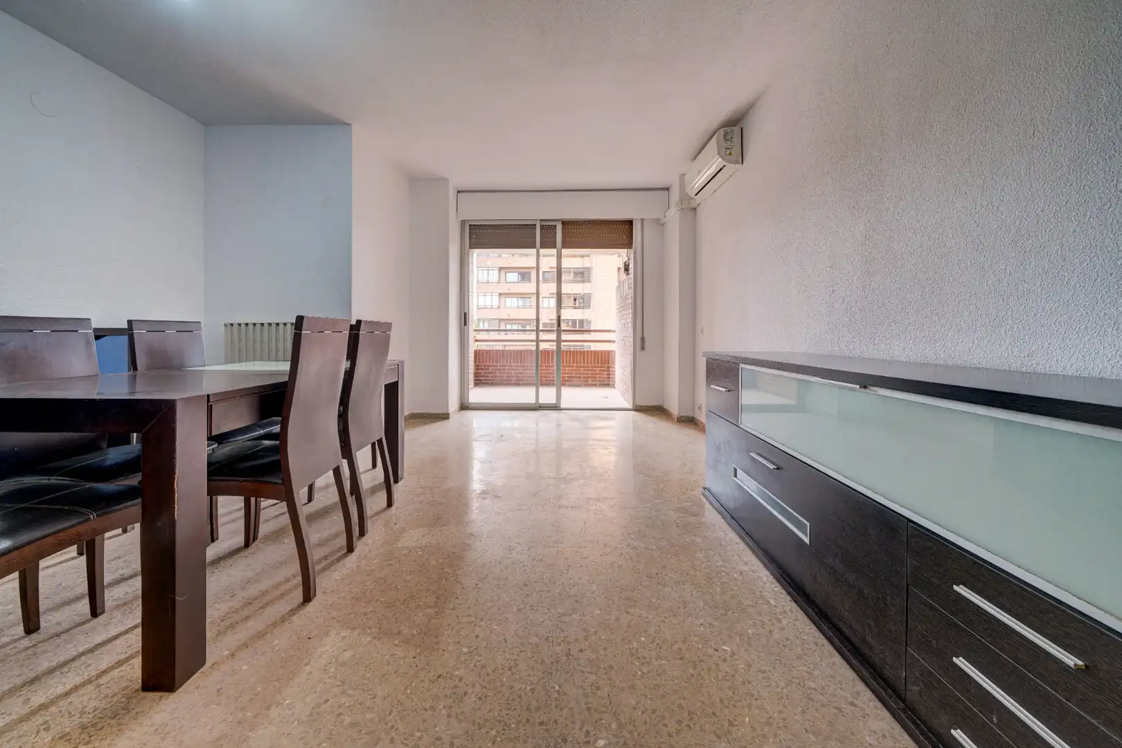 Sala d'estar de Pis en venda en Paterna amb Aire condicionat, Terrassa i Forn