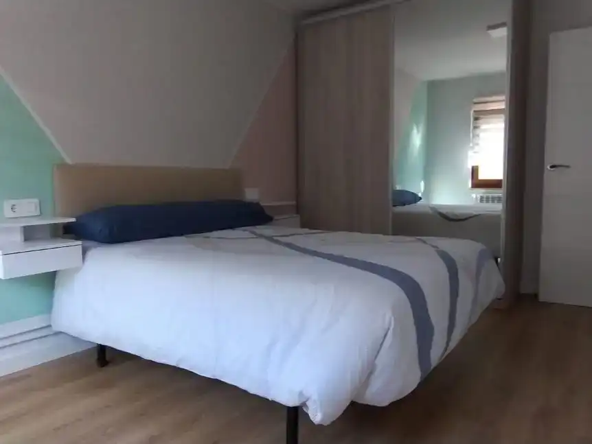 Habitación de Piso en venta en Degaña con Amueblado
