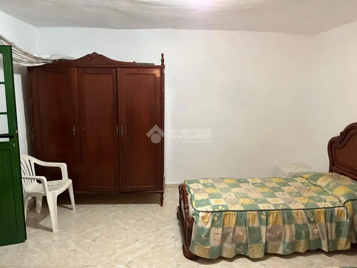 Dormitori de Casa o xalet en venda en Artenara