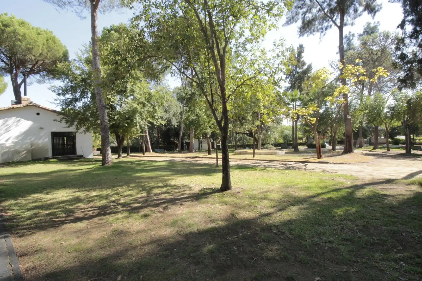 Vista exterior de Casa o chalet en venta en El Castillo de las Guardas con Jardín privado, Trastero y Piscina