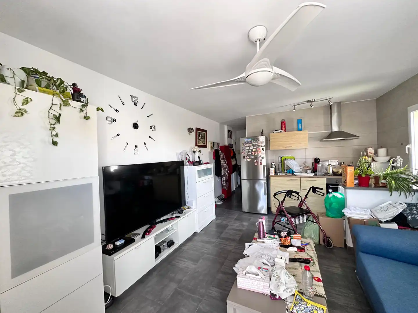 Sala de estar de Apartamento en venta en Benalmádena con Aire acondicionado, Terraza y Amueblado