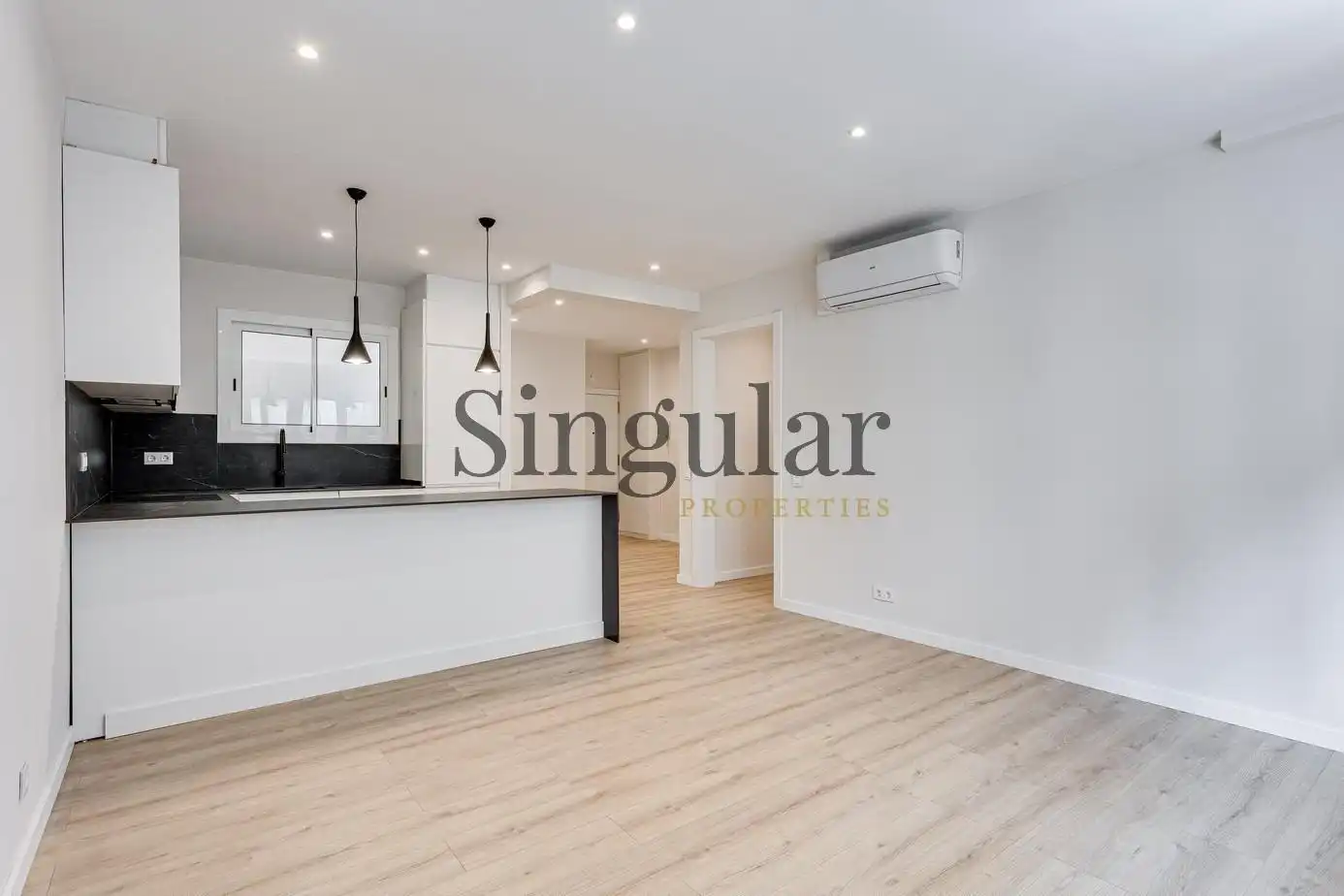 Cocina de Piso en venta en Barcelona con Aire acondicionado, Calefacción y Parquet