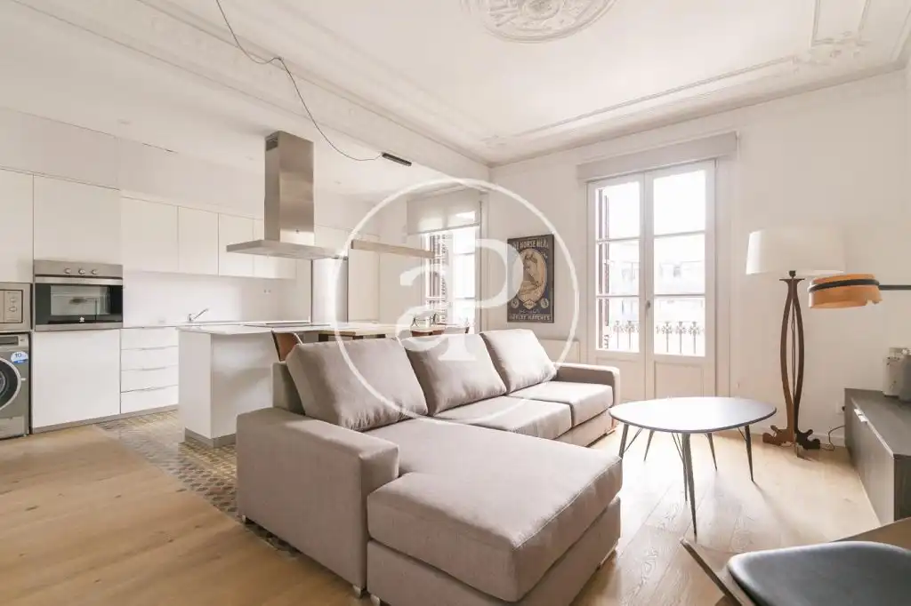 Sala de estar de Piso de alquiler en Barcelona con Aire acondicionado, Calefacción y Amueblado