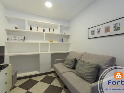 Sala d'estar de Pis en venda en  Córdoba Capital amb Aire condicionat i Moblat