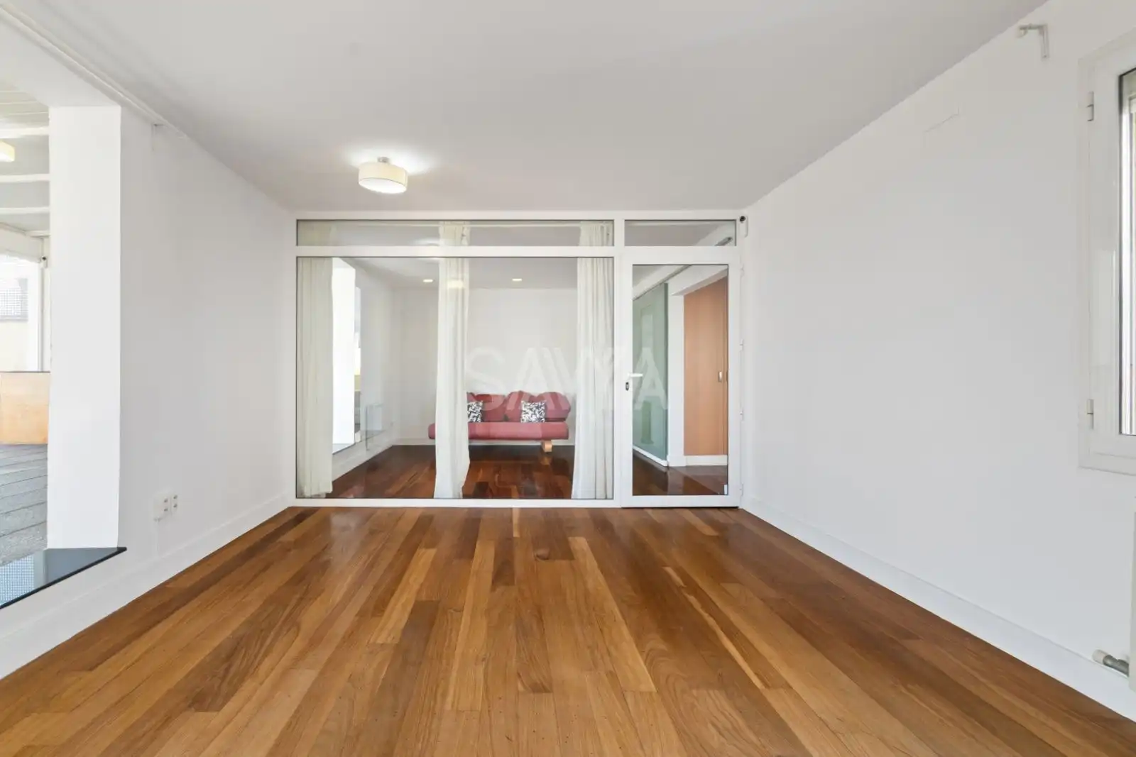 Bedroom of Office for sale in Barcelona