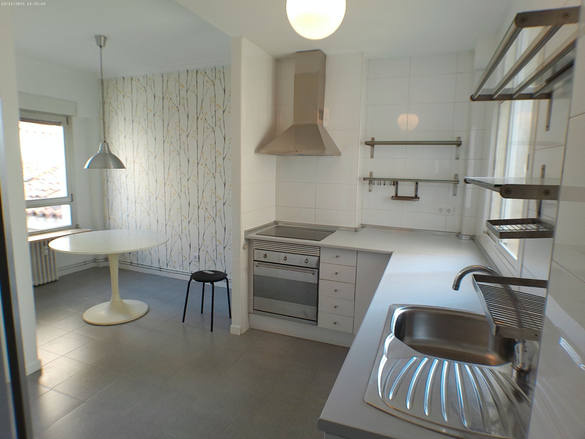 Cuina de Pis de lloguer en  Madrid Capital amb Aire condicionat, Calefacció i Parquet