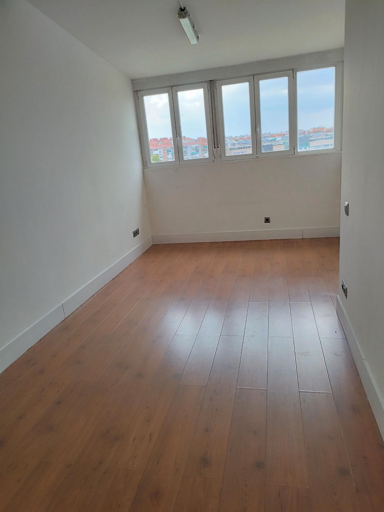 Attic to rent in Calle del Maestro Arbós, Legazpi