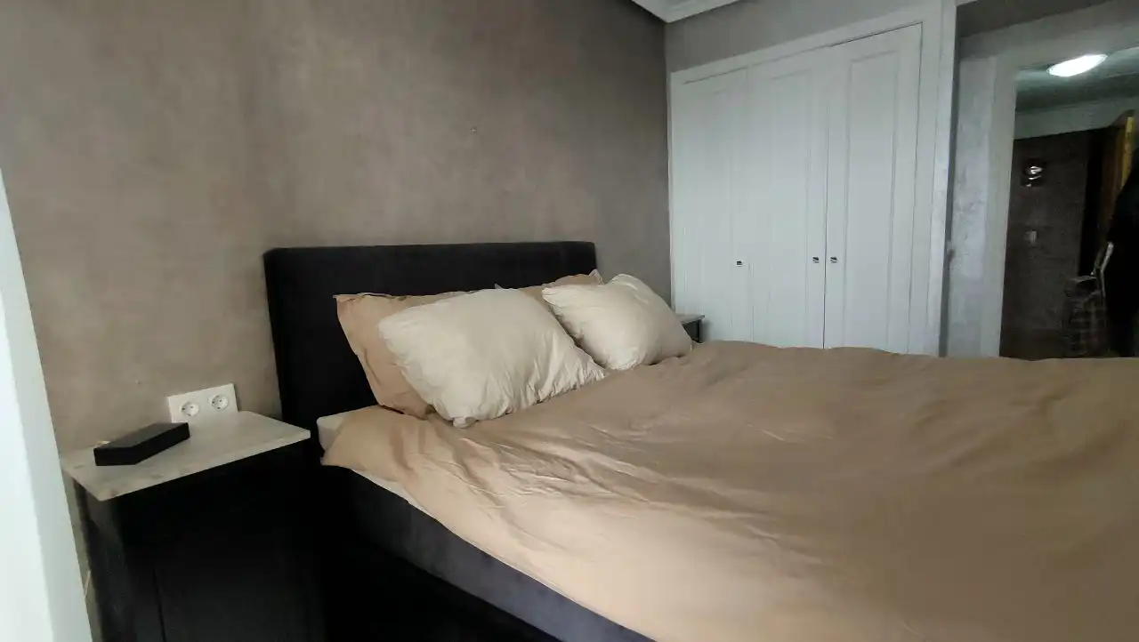 Habitación de Apartamento en venta en Benidorm con Aire acondicionado y Piscina comunitaria