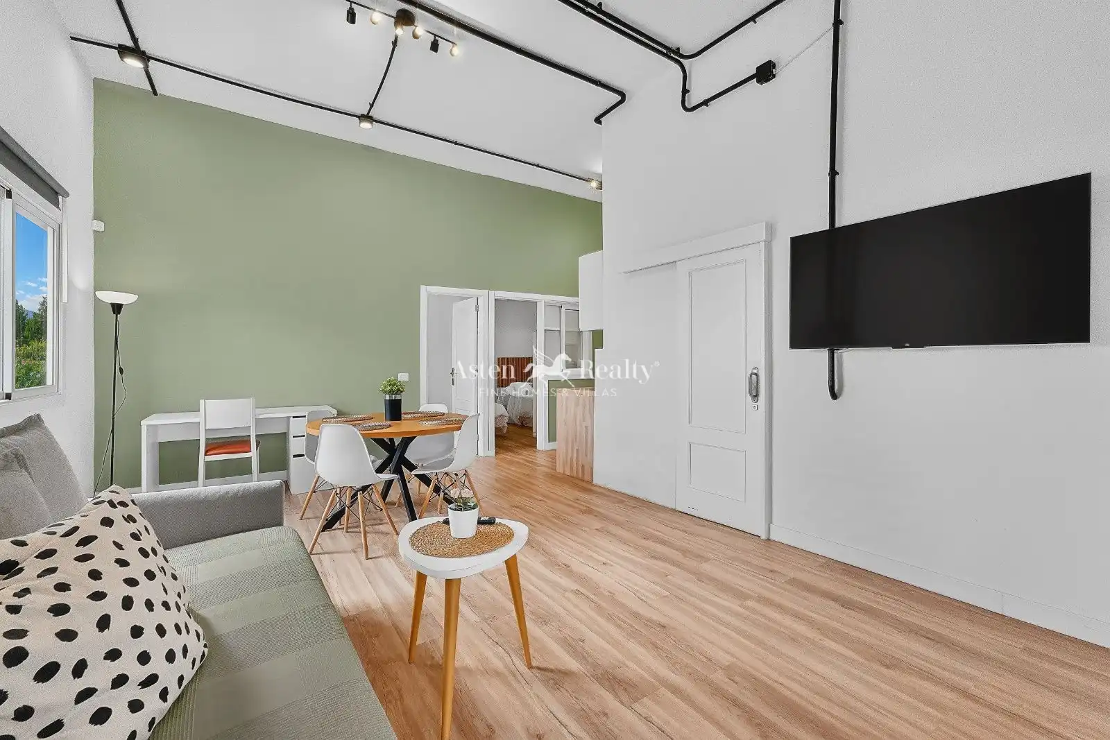 Living room of Apartments for sale in Alcalá