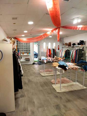 Local comercial en Venta en N-340 en Santa Rosa