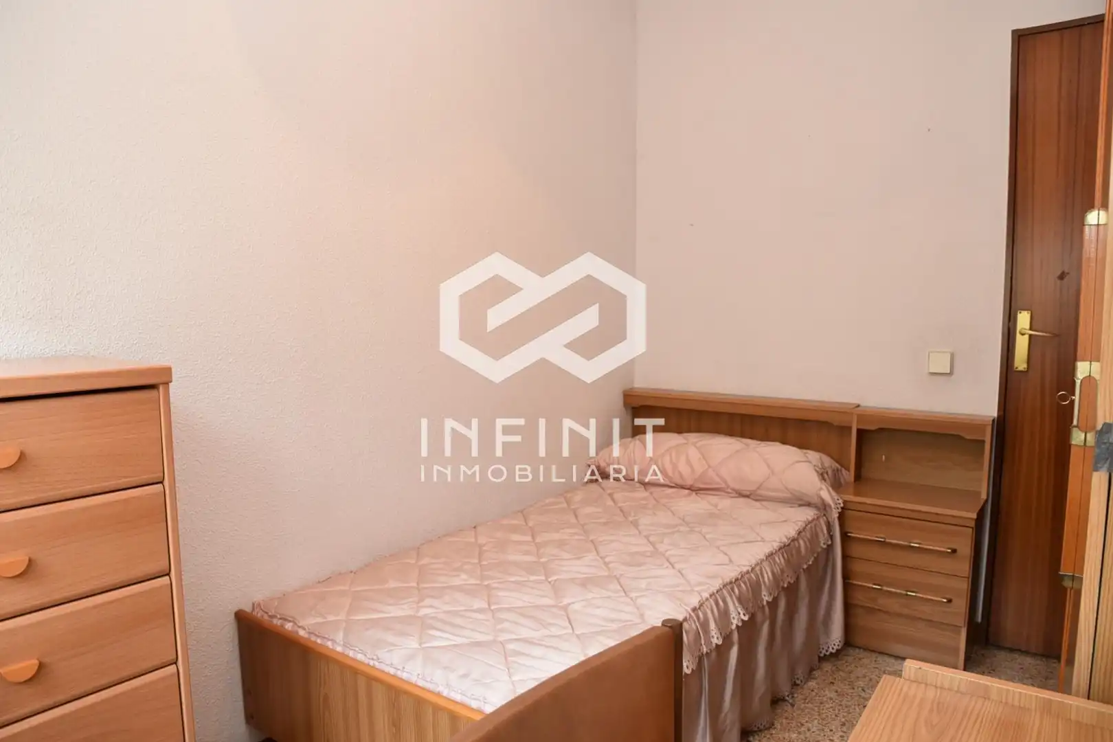 Flat with lift for sale in Reyes Católicos, imagen 37