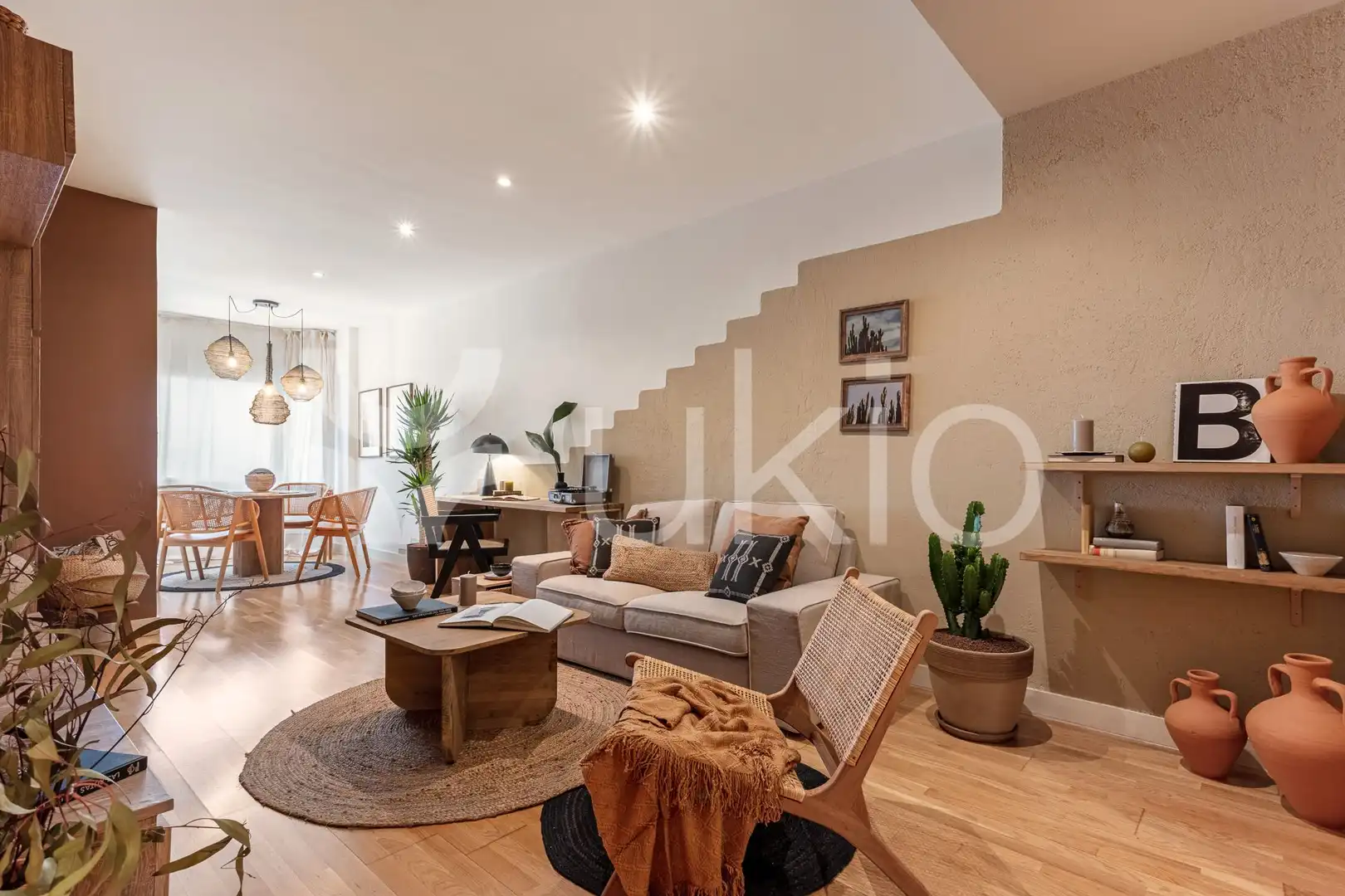 Apartment mit Pool zur Miete in Calle de Villanueva