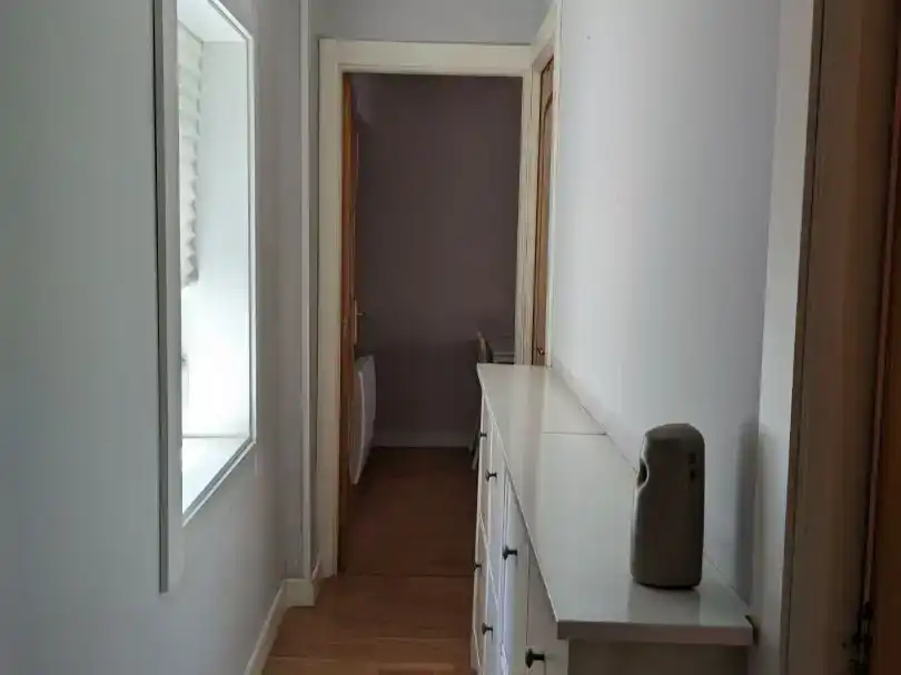 Wohnung zur Miete in  Madrid Capital mit Klimaanlage und Balkon