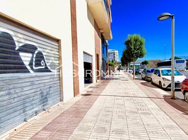 Local comercial en venda a Francia