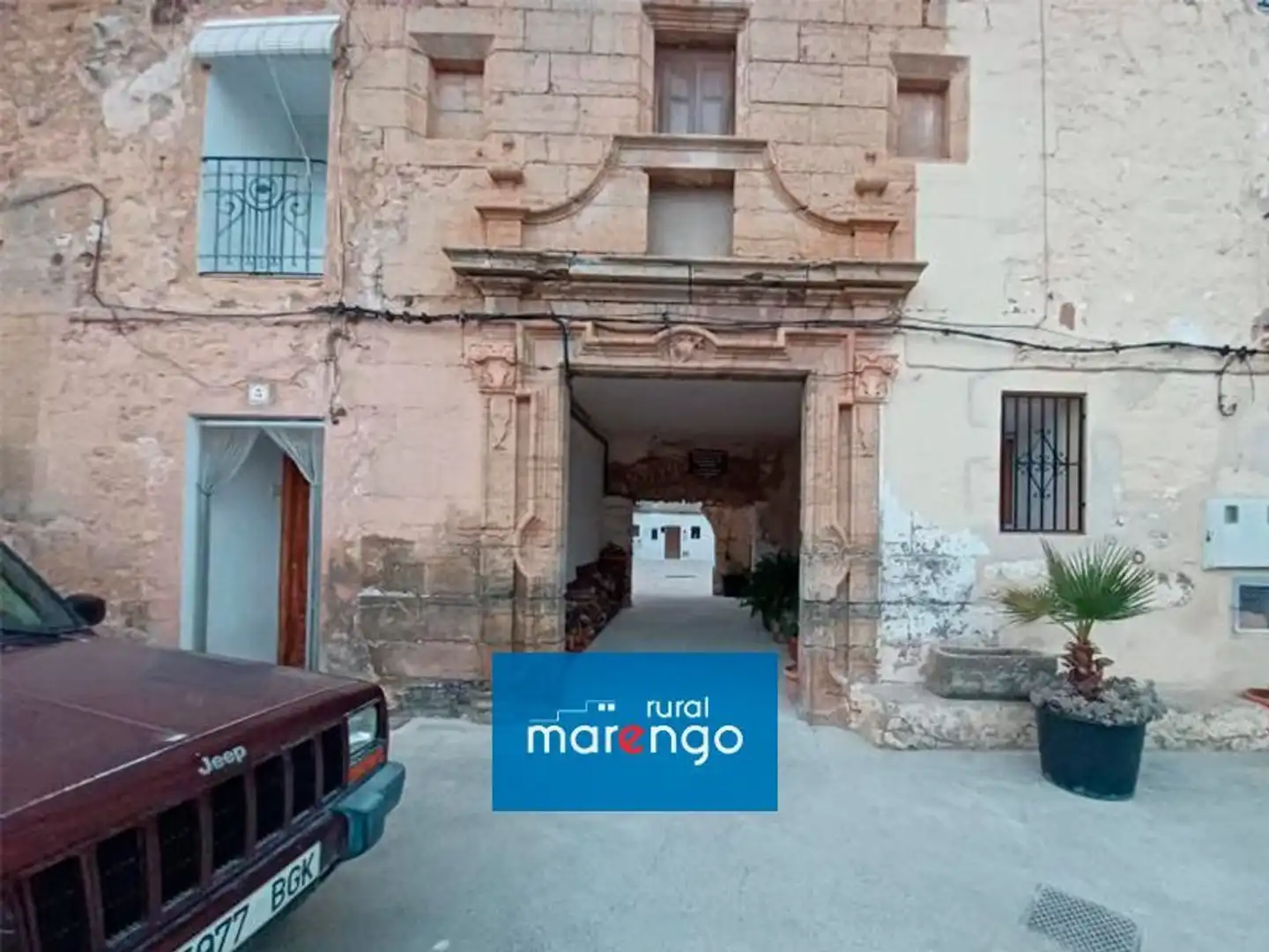 Exterior view of Flat for sale in Montán  with Terrace and Storage room