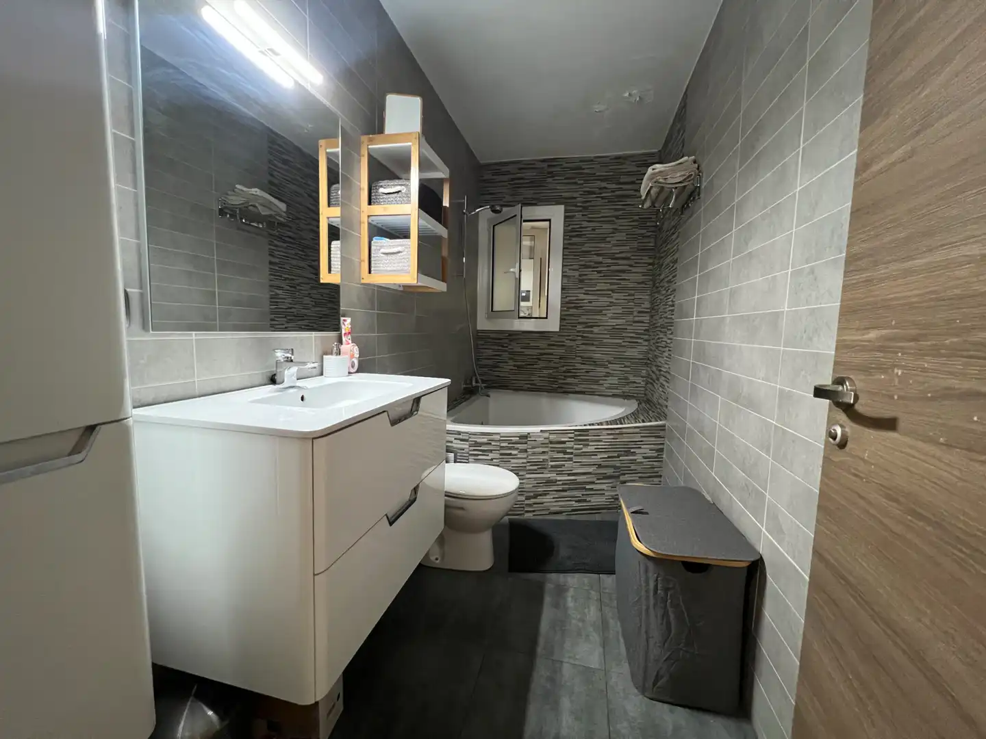 Bathroom of Flat for sale in Valls