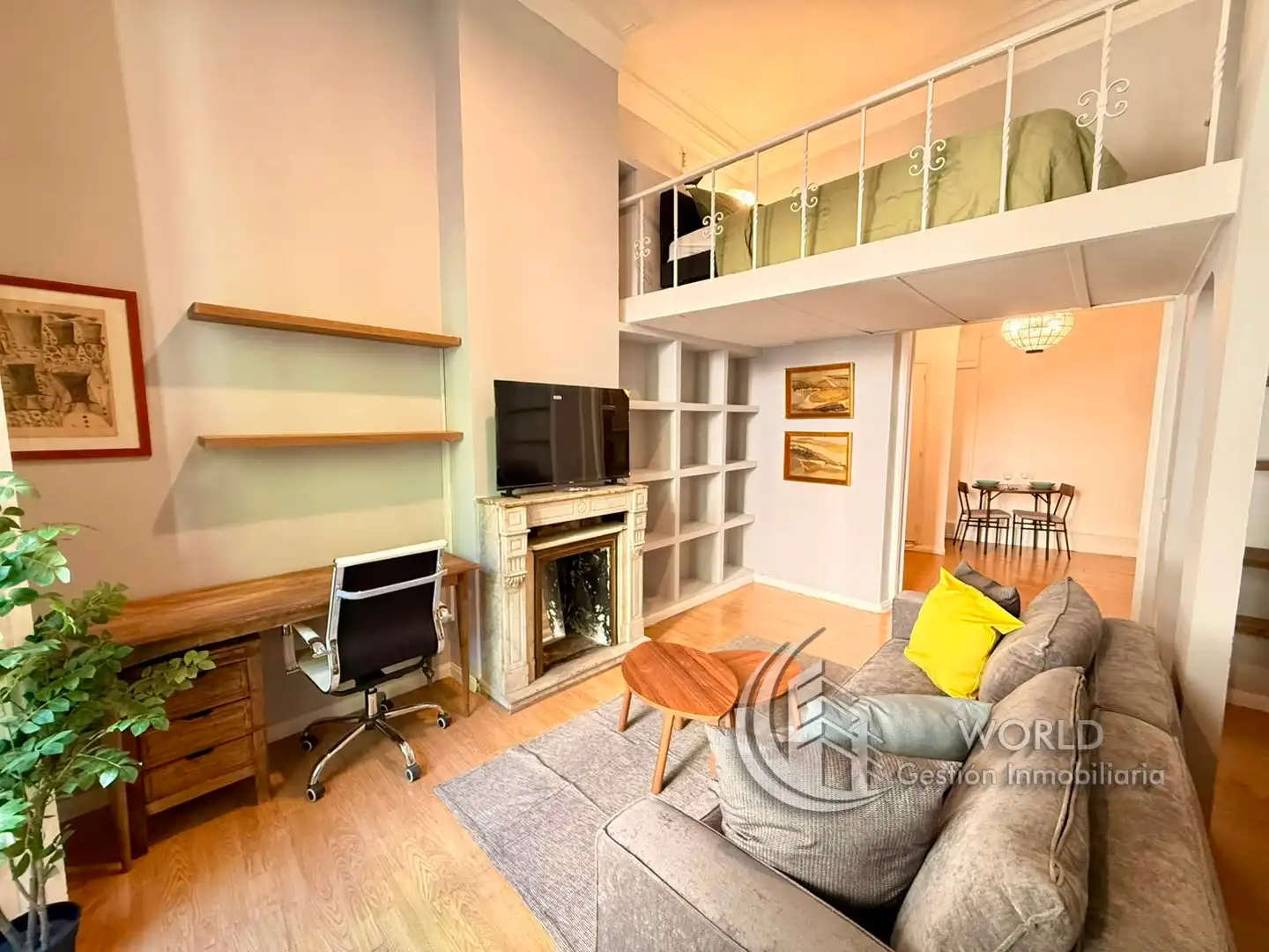 Living room of Flat for rent in Madrid  with Heating, Furnished and Washing machine